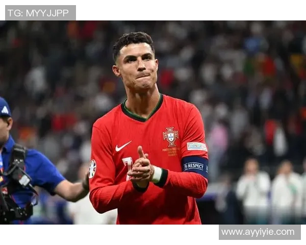 三代足坛巨星大罗小罗与C罗的传奇故事与足球辉煌成就解析